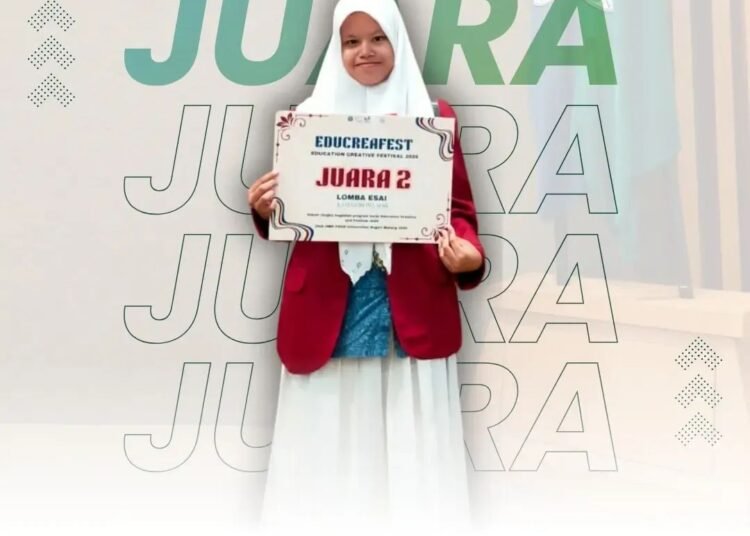 Tinta Emas Literasi: Siswi MAN 2 Gresik Raih Juara 2 Lomba Esai EDUCREAFEST UM 2026