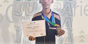 Inovasi Robotika! Muhammad Raihan Syarifudin Raih Silver Medal IYRC East Java 2026 di ITS
