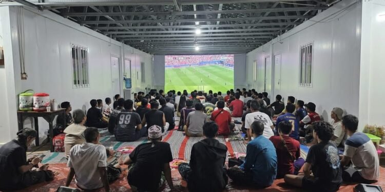 PT BIP Seminggu Full Gelar Nobar Piala Dunia 2026: Pererat Silaturahmi, Gerakan Ekonomi
