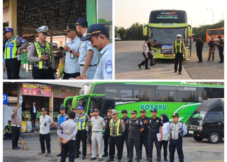 Satlantas Polres Gresik Bersama Dirjen Perhubungan Darat Gelar Ramp Check Bus di Rest Area 726 B Tol Sumo Utamakan Keselamatan Penumpang