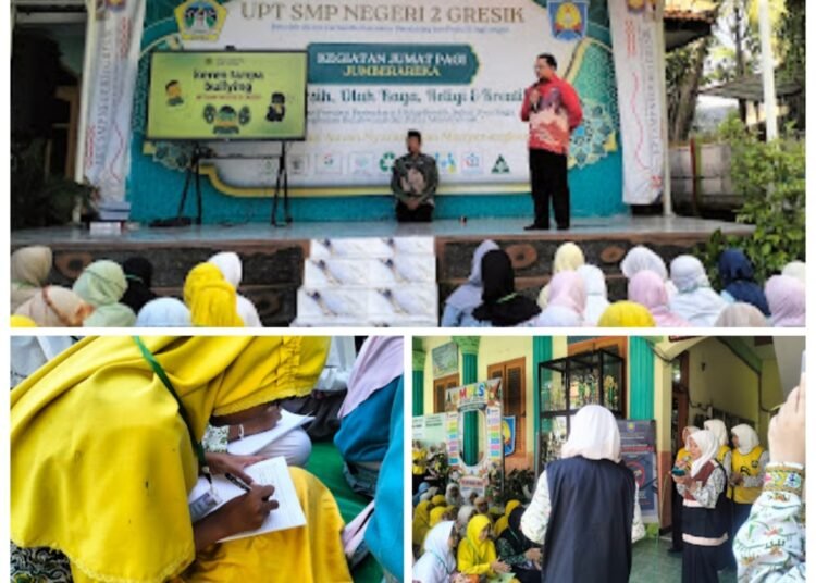 Gandeng KBPPPA, Ratusan Siswa Baru UPT SMPN 2 Gresik Deklarasikan Gerakan Anti-Cyber Bullying