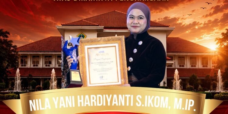 Selamat !! Nila Yani DPR RI Raih Penghargaan sebagai Legislator Penggerak Ekonomi Masyarakat Lewat Program “Rombong-An Mbak Nila”