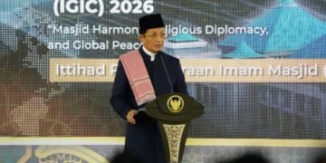 Menuju IGIC 2026, Menag Tegaskan Masjid Pilar Perdamaian dan Peradaban Dunia pada Tabligh Akbar di Surabaya