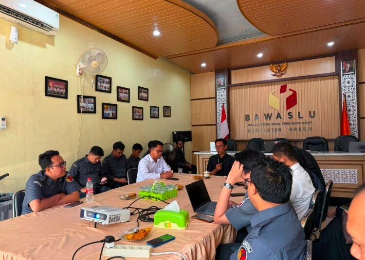 Semangat Kemerdekaan, Bawaslu Gresik Tingkatkan Kinerja Kelembagaan dan Penyampaian Informasi kepada Masyarakat