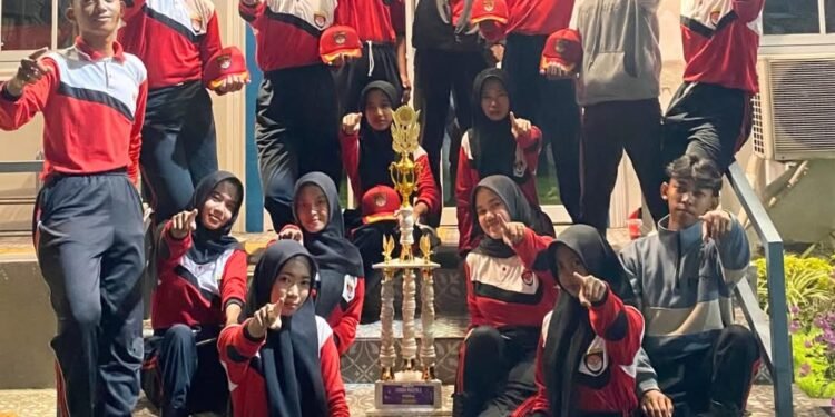 Istimewa !! Tim Paskibra MAN 2 Gresik “PASMANDA” Sukses Juara 2 Madya LOBB MAHARAJA 2026