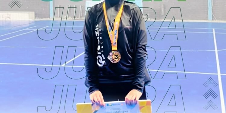 Siswi MAN 2 Gresik Raih Juara 3 Ganda Remaja Putri Kejuaraan Bulutangkis Bupati Open Lamongan 2026 