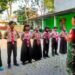 Babinsa Koramil 0817/05 Kota Gresik Tanamkan Disiplin dan Jiwa Nasionalisme Melalui Pelatihan Pramuka