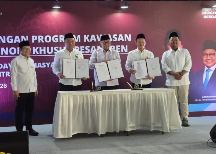 Cak Imin Dorong Pesantren Jadi Pusat Kemandirian Ekonomi lewat Program Kawasan Sosial Ekonomi Khusus di Ponpes Ihyaul Ulum Dukun