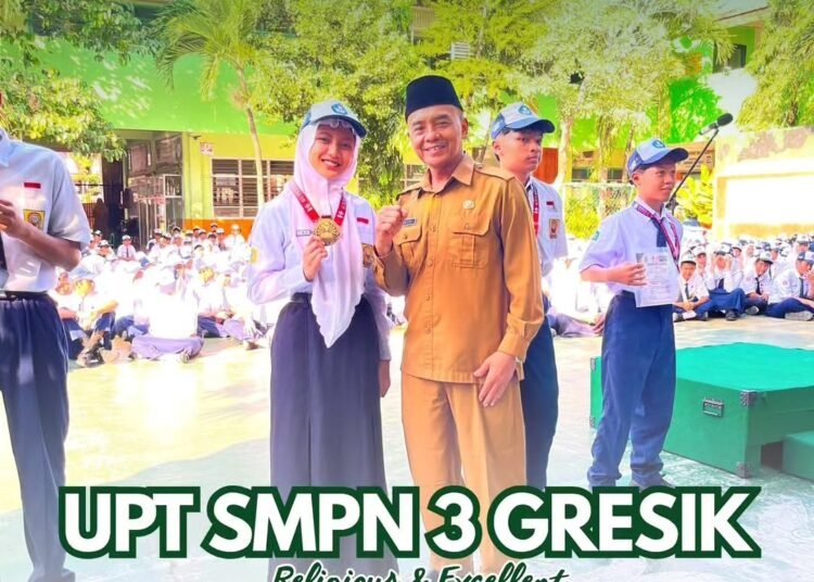 Juara 1 Bupati Cup 2026, Alika Nova Azahra Siswi SMPN 3 Gresik Dinobatkan sebagai Ratu Catur Kabupaten Gresik