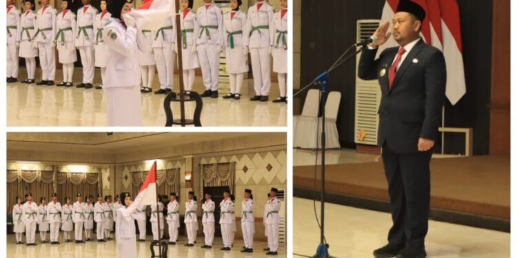 Pesan Kebangsaan Bupati Gus Yani Menggema saat Kukuhkan Anggota Paskibraka 2026