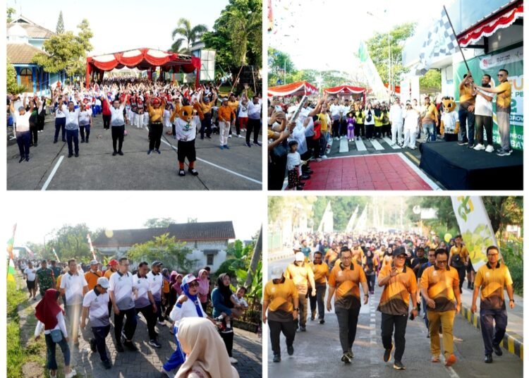 Ribuan Warga Tumplek Blek Ikuti Jalan Sehat Bersama Petrokimia Gresik Semarakkan HUT RI ke-81