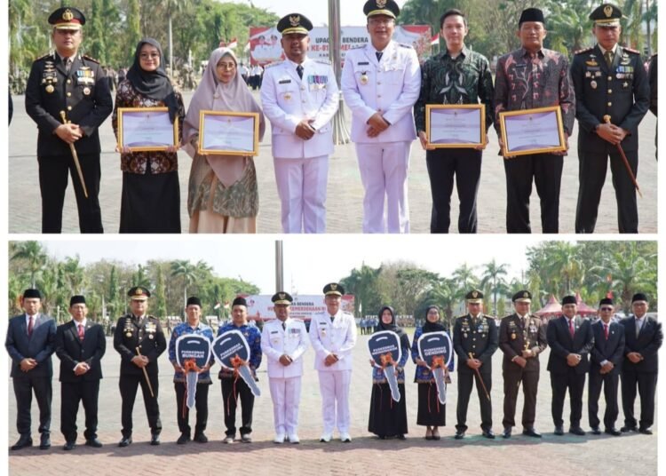 Bupati Gus Yani dan Wabup Alif Gelontor Penghargaan sekaligus Serahkan 4 Ambulans di Momen HUT ke-81 RI