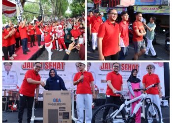 Kapolres Gresik Ikuti Jalan Sehat HUT RI Bersama Ribuan Warga: Pastikan Pengamanan Berjalan Optimal