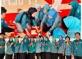 KREATIVITAS MAHASISWA UM GRESIK DORONG IBU PKK PENOMPO OLAH JELANTAH MENJADI PRODUK BERNILAI