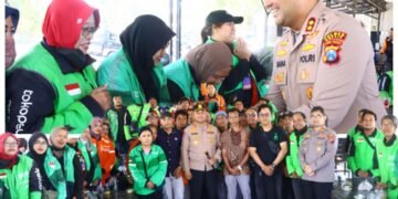 Kapolres Gresik Ajak Ratusan Driver Ojol Ngopi Bareng Penuh Keakraban 