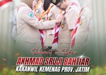 Selamat !! Kakanwil Jatim Raih Lencana Dharma Bakti dari Kwartir Daerah Gerakan Pramuka Jawa Timur