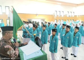 Pelantikan Pengurus OSIM MTsN Gresik Periode 2026-2027, Siap Hadirkan Program Kreatif dan Menantang