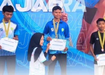 Performa Luar Biasa! M. Rizki Tirta Nugraha MAN 2 Gresik Borong Emas 400m dan Perak 1500m Atletik Pelajar 2026
