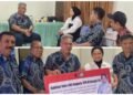 Kunjungi Bamag Gresik, Nila Yani DPR RI Salurkan Bantuan Program CSR Senilai Rp100 Juta