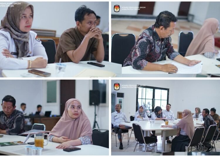 KPU Gresik Gelar Rapat Pleno Tingkatkan Kualitas Pelayanan Publik yang Transparan dan Akuntabel