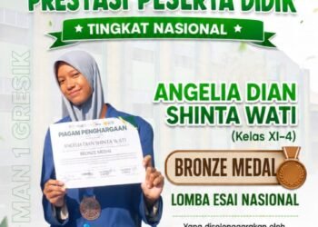 Inilah Angelia, Siswi MAN 1 Gresik Sukses Raih Bronze Medali Lomba Karya Tulis Esai Tingkat Nasional