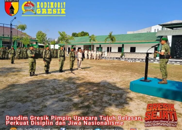 Dandim Gresik Pimpin Upacara Tujuh Belasan, Perkuat Disiplin dan Jiwa Nasionalisme Prajurit