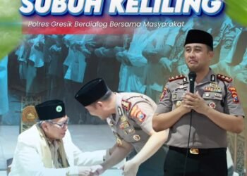 Lewat Sholat Subuh Keliling, Polres Gresik Hadir Lebih Dekat dengan Masyarakat