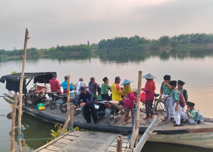 Emoh Terisolir, Warga Jrebeng Dukun Berharap Jembatan Gantung Segera Diwujudkan 