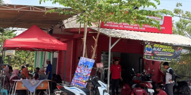 Kolaborasi SMK Al Ikhlash dan Dispendik Jatim Gelar Layanan Servis Motor Gratis untuk Masyarakat
