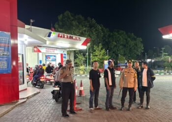 Sidak Langsung ke SPBU, Kapolres Gresik Pastikan Stok BBM Aman