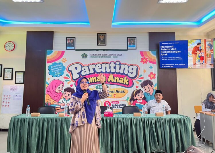 Bukan Sekadar Mendampingi, MIN 1 Gresik Ajak Orang Tua Kenali Potensi Anak Sejak Dini