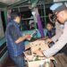 Miras Belum Juga Sirna dari Kota Santri, Polres Gresik Amankan Puluhan Botol di Kebomas